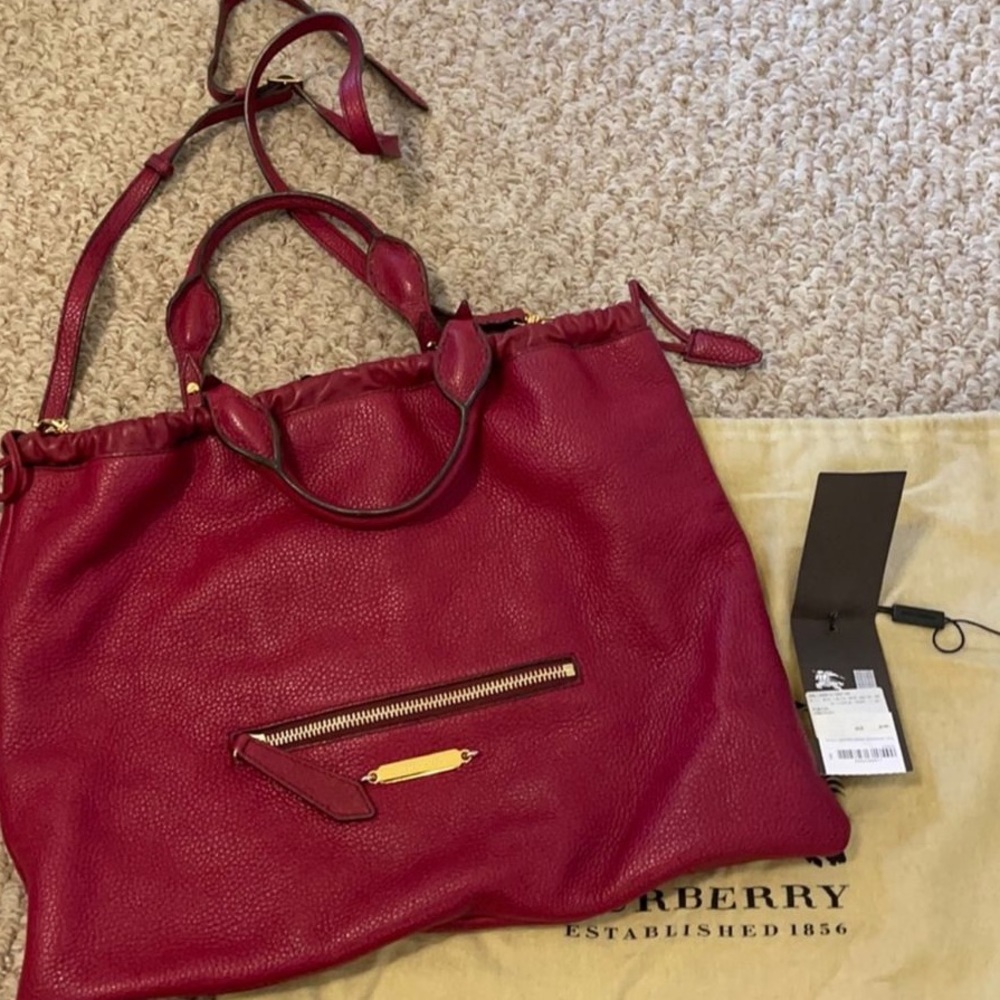 Burberry leather bag
